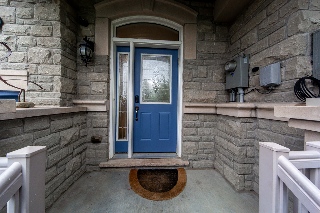 83-spruce-pine-cres-vaughan-8