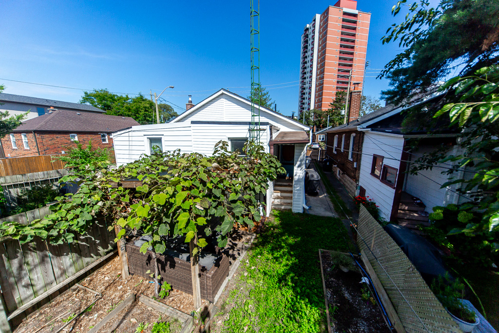 37-gowan-ave-east-york-43