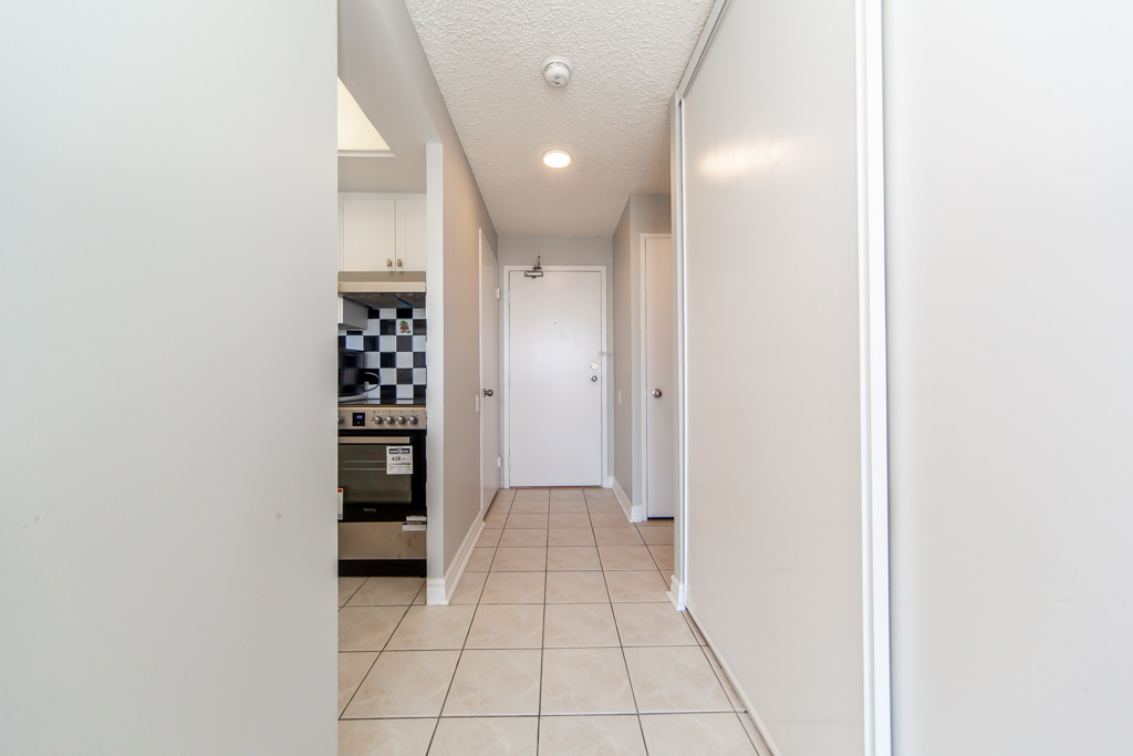 ph17-2460-eglinton-ave-e-scarborough-29