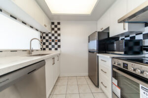 ph17-2460-eglinton-ave-e-scarborough-32