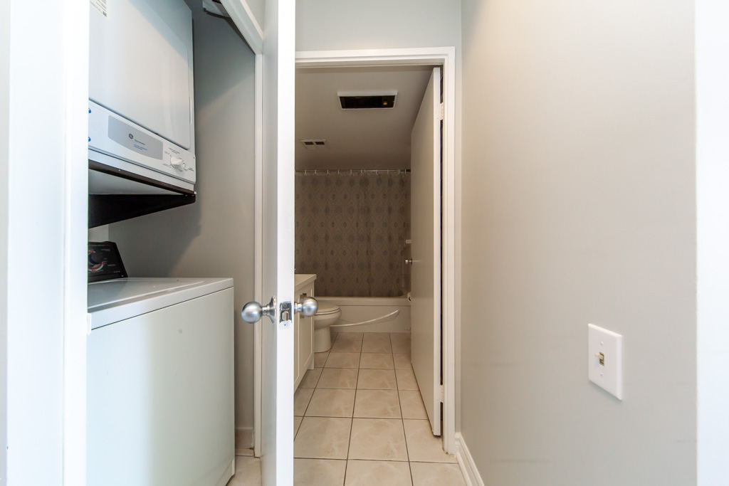ph17-2460-eglinton-ave-e-scarborough-38