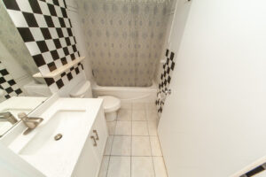 ph17-2460-eglinton-ave-e-scarborough-40