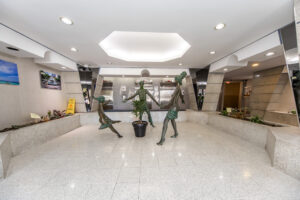 ph17-2460-eglinton-ave-e-scarborough-6