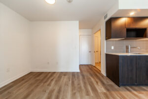 1004-225-village-green-sq-scarborough-27