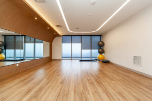 1004-225-village-green-sq-scarborough-40