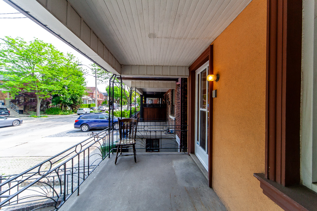 109-auburn-ave-toronto-4