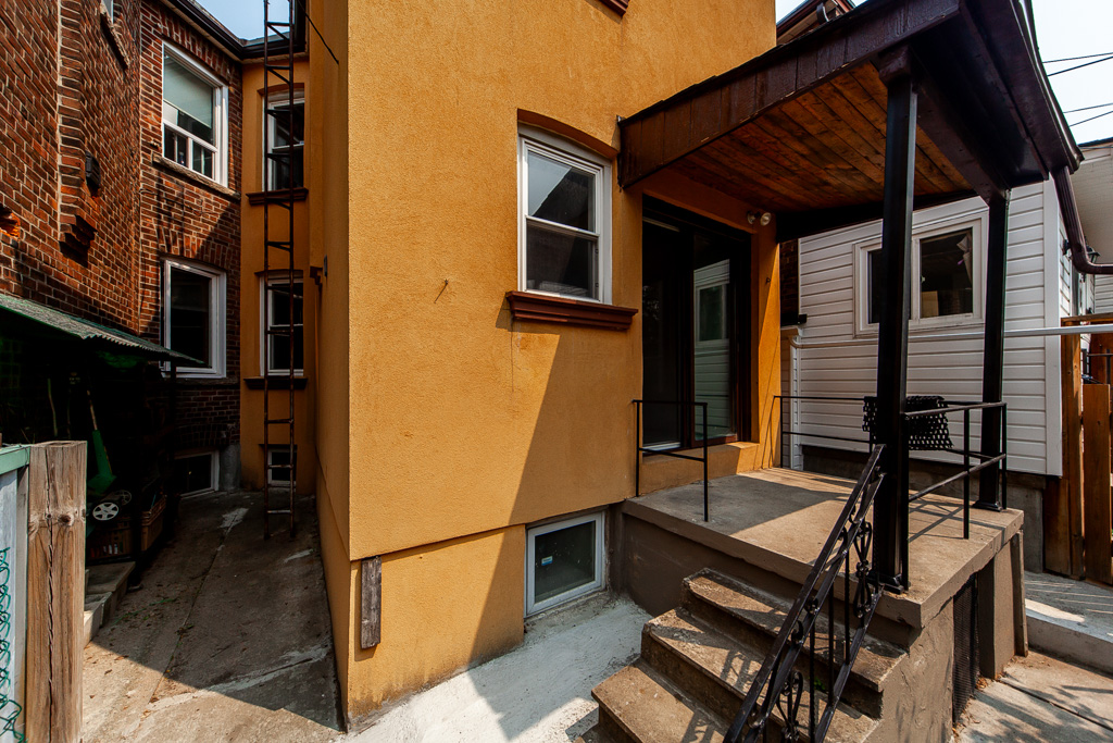 109-auburn-ave-toronto-46