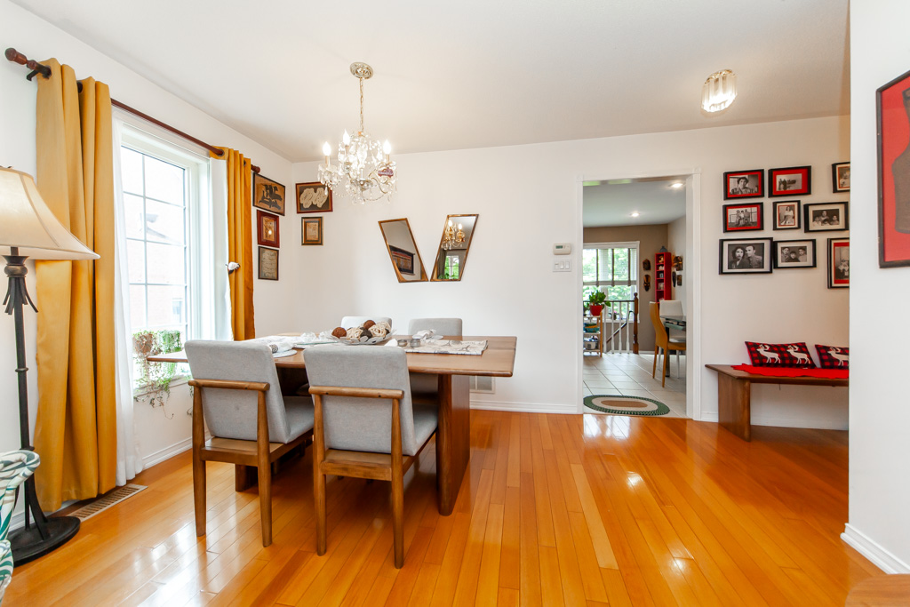 20-rosemarie-cres-whitby-11