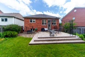 20-rosemarie-cres-whitby-46