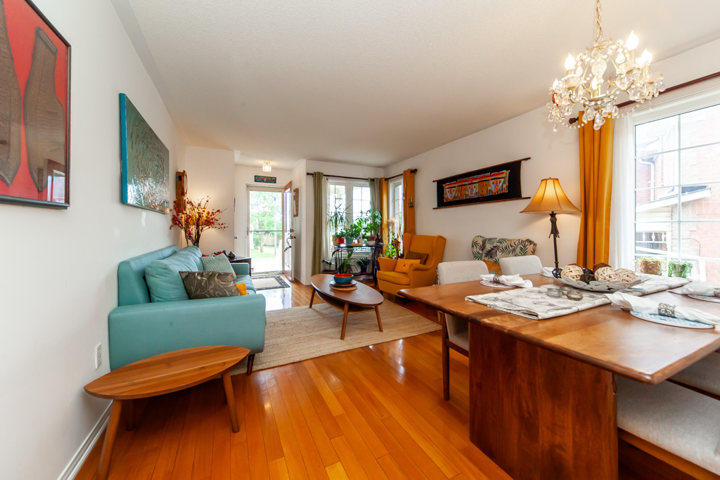 20-rosemarie-cres-whitby-6