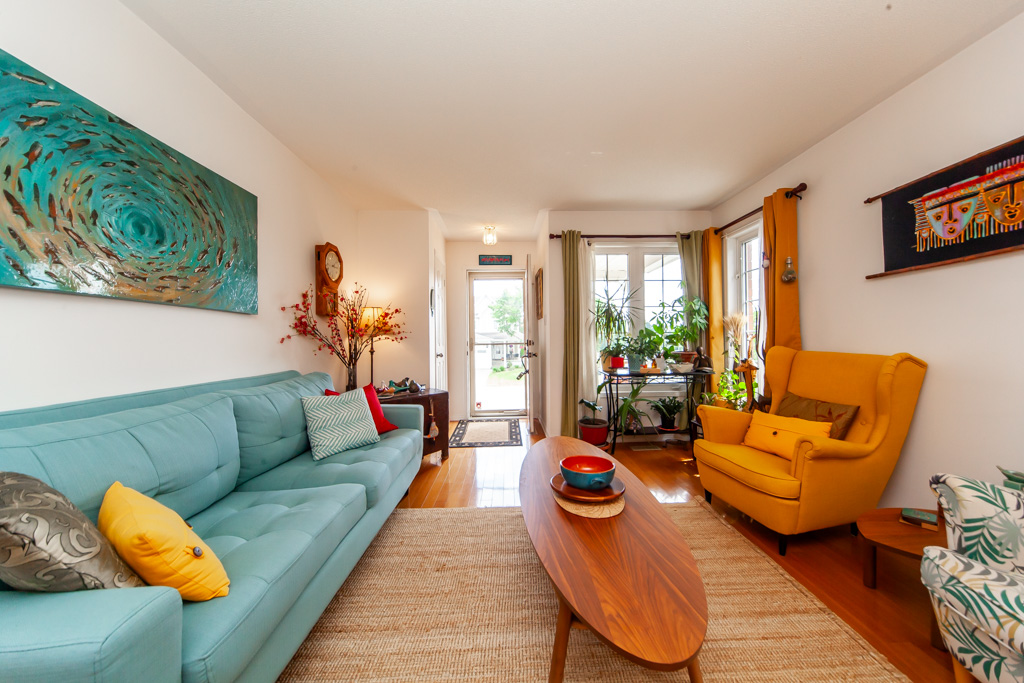 20-rosemarie-cres-whitby-7