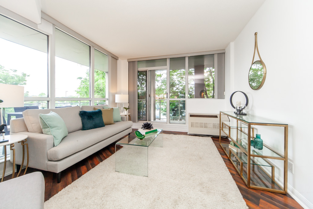 202-1600-keele-st-toronto-12