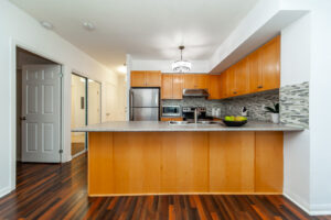 202-1600-keele-st-toronto-21