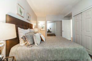 202-1600-keele-st-toronto-27