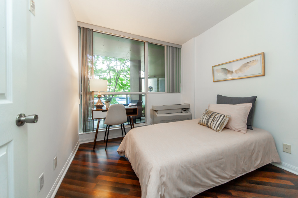 202-1600-keele-st-toronto-30