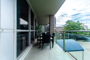 202-1600-keele-st-toronto-40