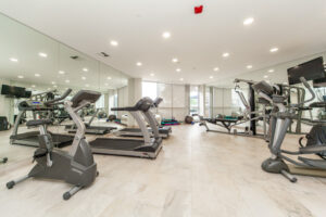 202-1600-keele-st-toronto-44