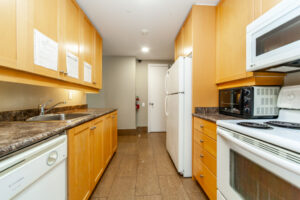 202-1600-keele-st-toronto-47