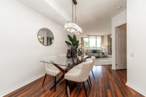 202-1600-keele-st-toronto-9