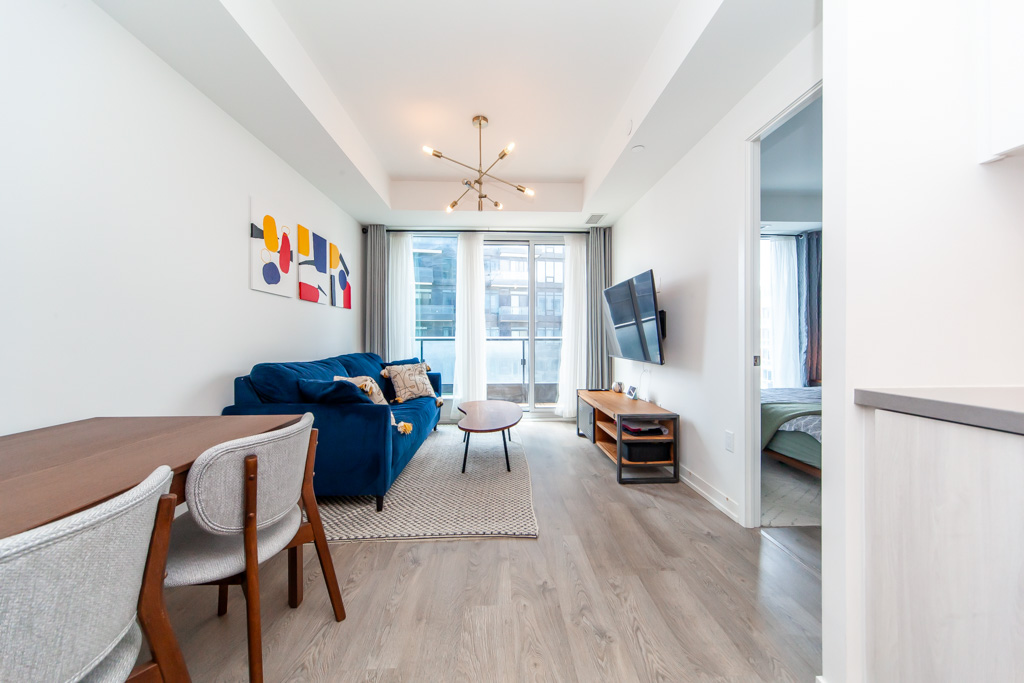 602-8868-yonge-st-richmond-hill-12