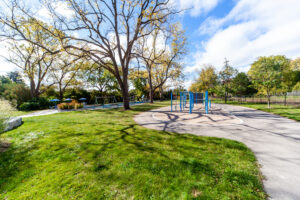 602-8868-yonge-st-richmond-hill-44