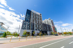 602-8868-yonge-st-richmond-hill-5