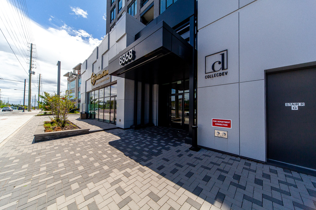 602-8868-yonge-st-richmond-hill-6