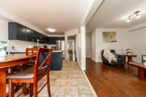 71-red-river-cres-newmarket-19