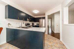 71-red-river-cres-newmarket-21