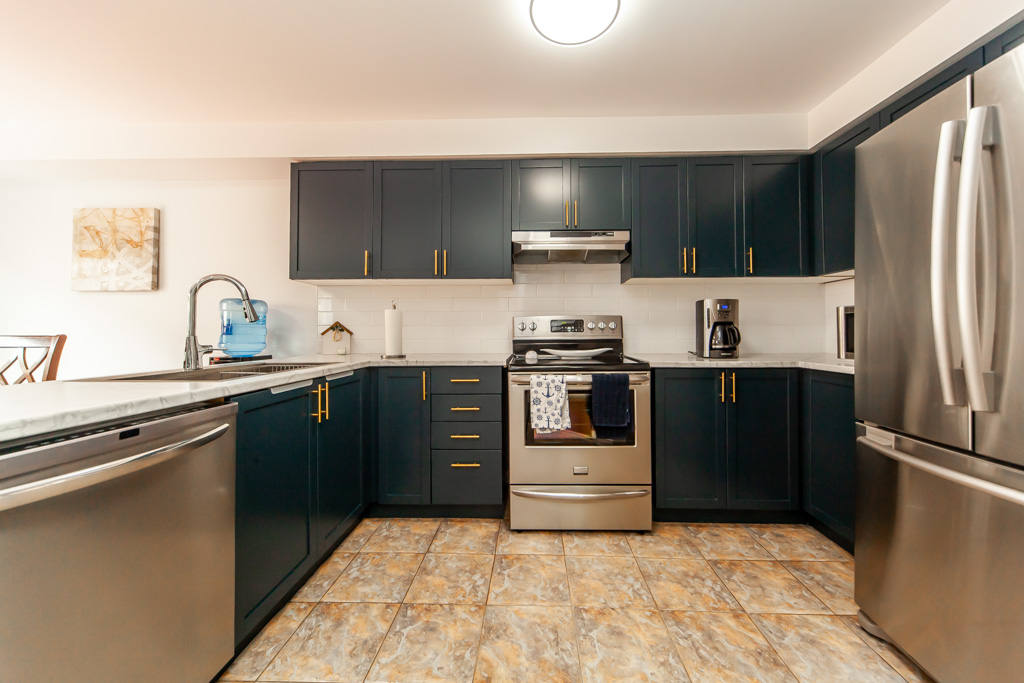 71-red-river-cres-newmarket-23