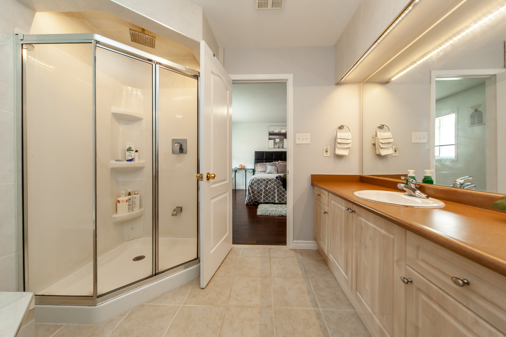 71-red-river-cres-newmarket-33