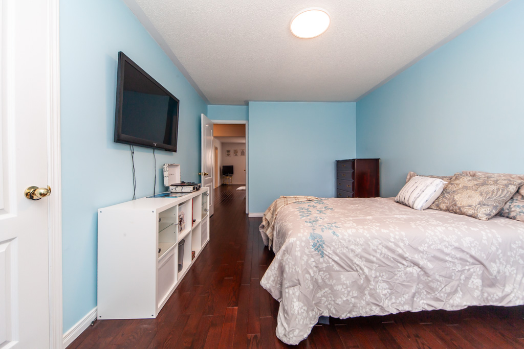 71-red-river-cres-newmarket-36
