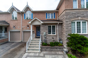 71-red-river-cres-newmarket-5