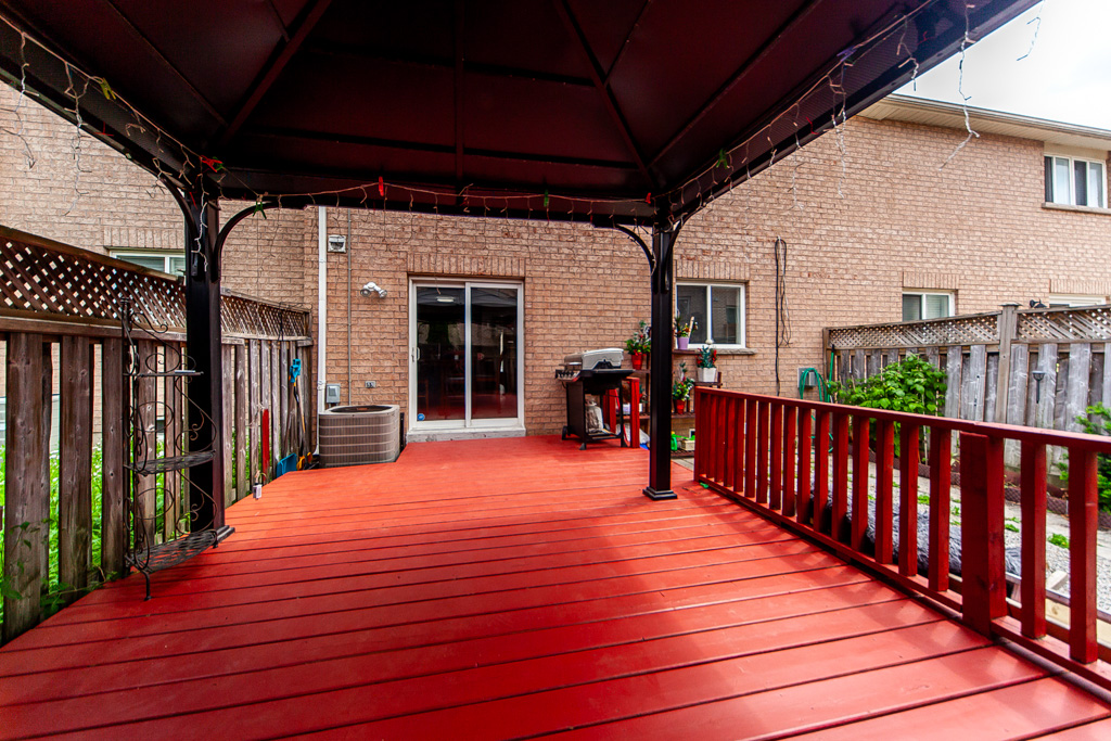 71-red-river-cres-newmarket-54