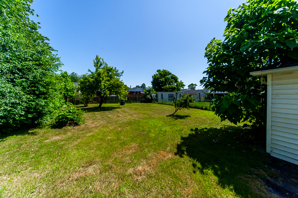 7751-thomas-st-niagara-falls-45