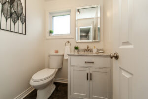 98-chester-cres-pt-perry-22