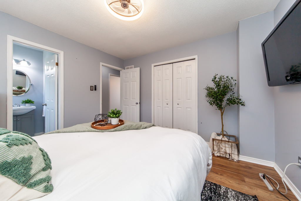 98-chester-cres-pt-perry-28