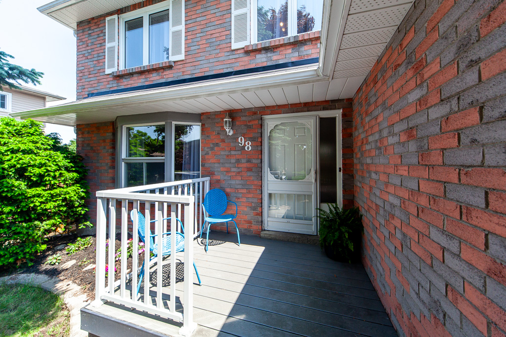 98-chester-cres-pt-perry-5