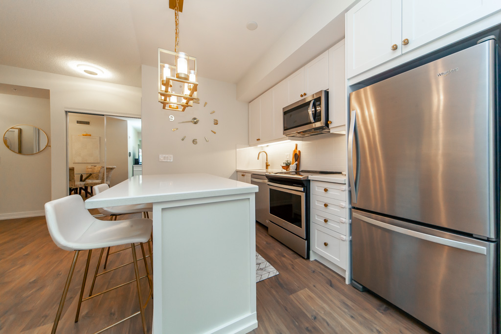311-50-ann-st-bolton-14