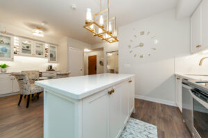 311-50-ann-st-bolton-16