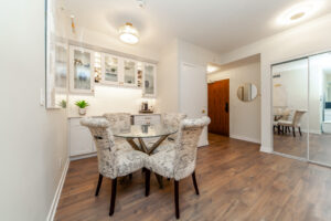 311-50-ann-st-bolton-18