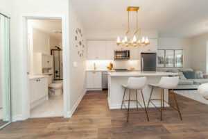 311-50-ann-st-bolton-22