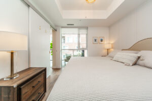 311-50-ann-st-bolton-27
