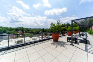 311-50-ann-st-bolton-36