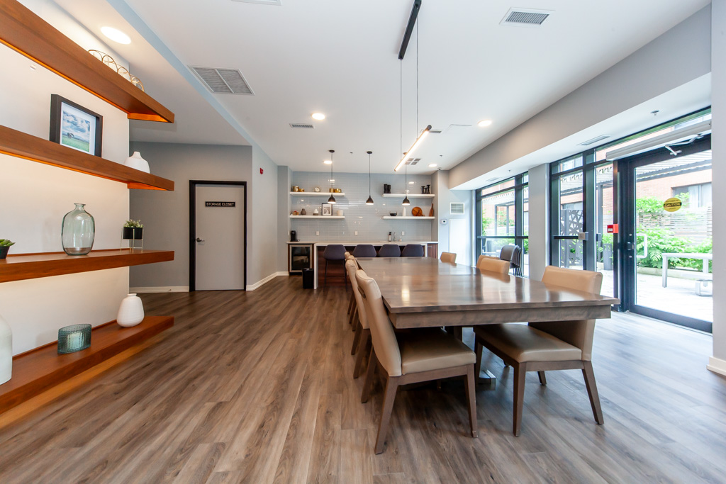 311-50-ann-st-bolton-40