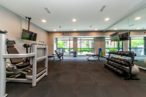 311-50-ann-st-bolton-42