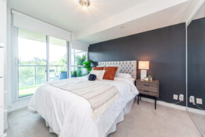 313-80-esther-lorrie-dr-etobicoke-21