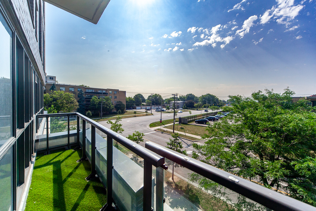 313-80-esther-lorrie-dr-etobicoke-36
