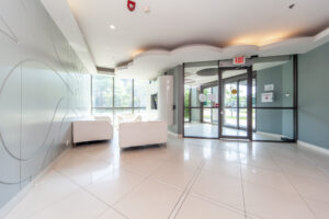 313-80-esther-lorrie-dr-etobicoke-7