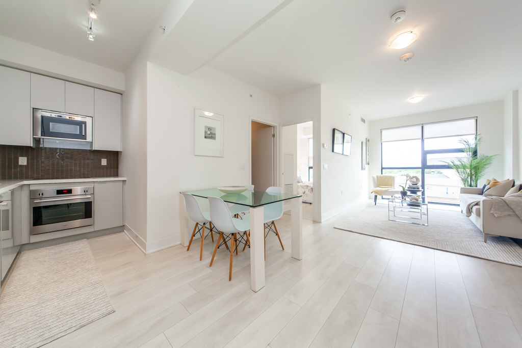 315-2916-highway-7-vaughan-10